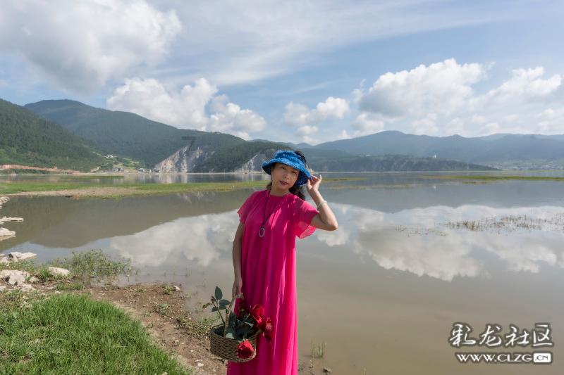 跳动的旋转球